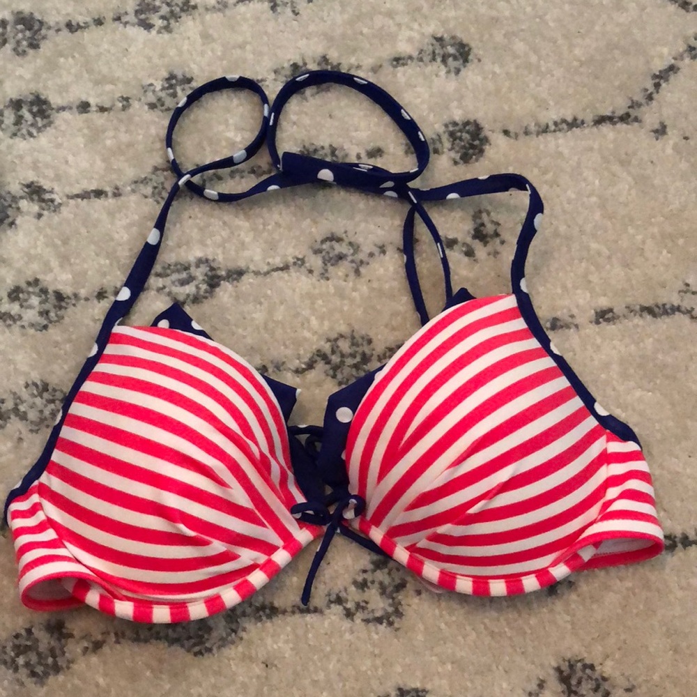Victoria’s Secret Bikini Top